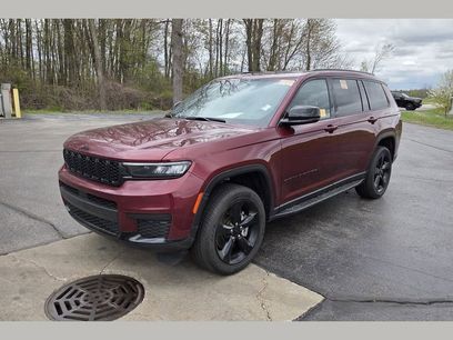 Used 2024 Jeep Grand Cherokee L Altitude