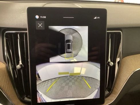 New 2026 Volvo XC60 B5 Plus w/ Protection Package Premier image 23