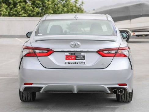Certified 2022 Toyota Camry SE FWD image 6