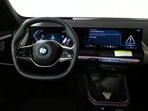 Used 2025 BMW X3 xDrive30i w/ Premium Package image 18