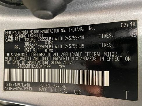 Used 2018 Toyota Highlander Limited image 27