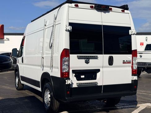 Used 2021 RAM ProMaster 2500 FWD image 5