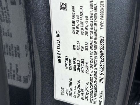 Used 2022 Tesla Model 3 Long Range image 15