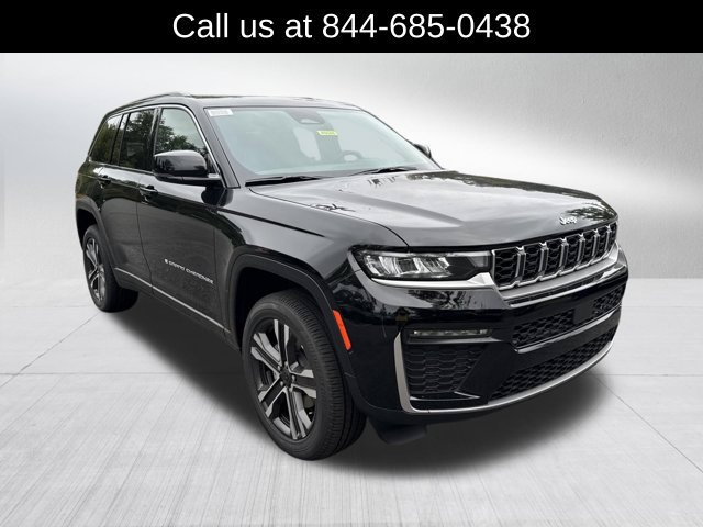 New 2027 Jeep Grand Cherokee Limited AWD/4WD image 3