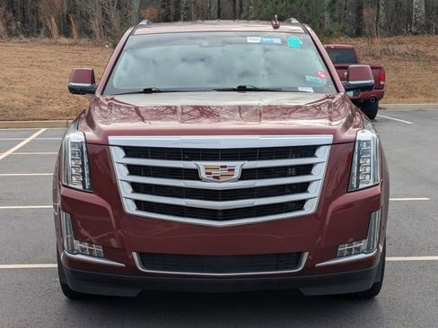 Used 2018 Cadillac Escalade Premium Luxury image 9