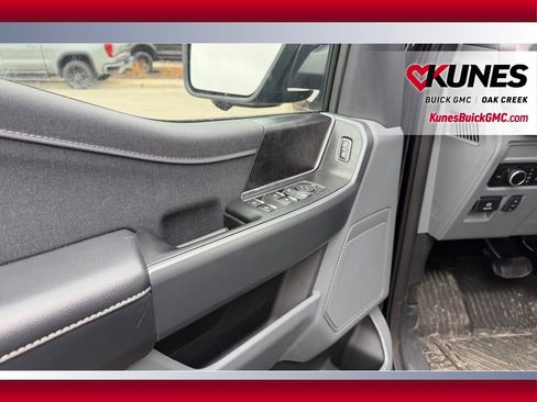 Used 2025 Ford F150 Lightning XLT AWD/4WD image 8