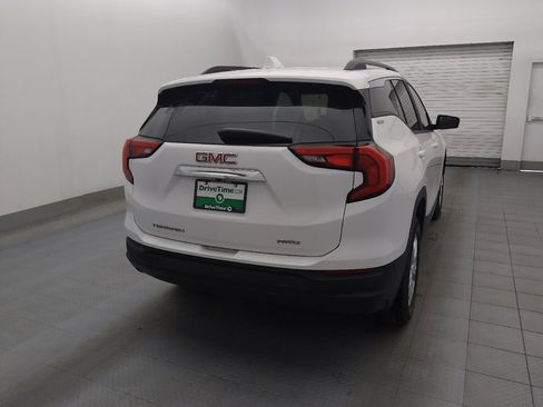 Used 2018 GMC Terrain SLE w/ Driver Convenience Package image 7