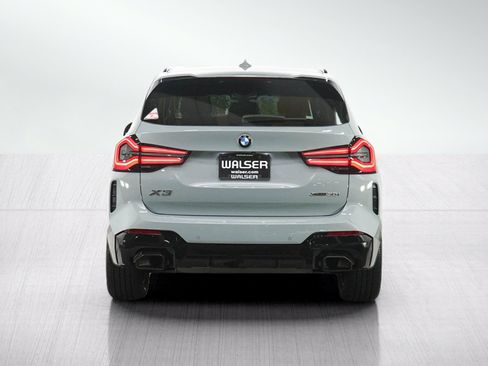 Used 2022 BMW X3 xDrive30i w/ M Sport Package AWD/4WD image 4
