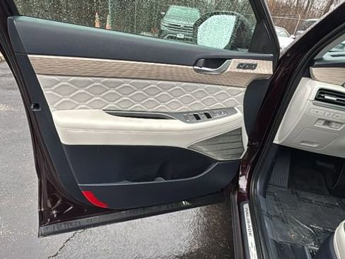 Used 2022 Hyundai Palisade Calligraphy image 11