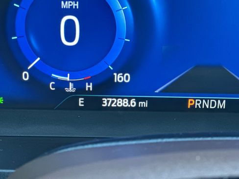 Used 2021 Ford Explorer King Ranch w/ Premium Technology Package image 27