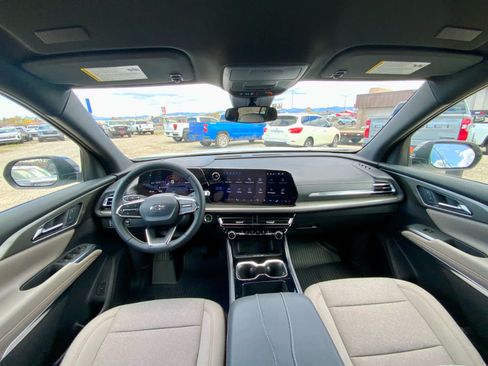 New 2026 Chevrolet Traverse LT w/ Midnight/Sport Edition AWD/4WD image 33