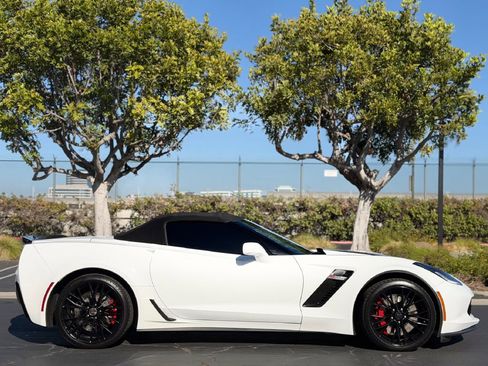 Used 2016 Chevrolet Corvette Z06 RWD image 18