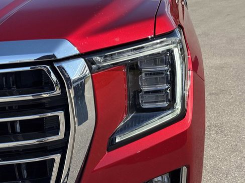 Certified 2023 GMC Yukon XL SLT w/ SLT Premium Package image 11