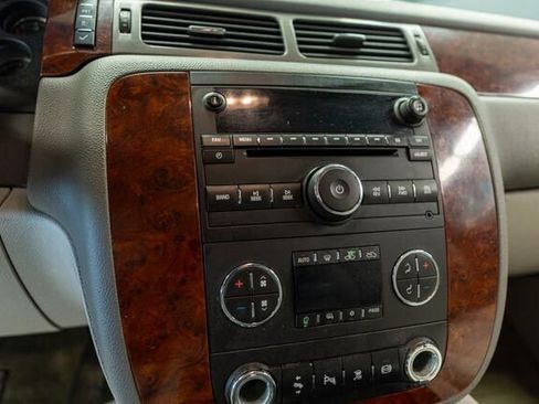 Used 2011 Chevrolet Silverado 2500 LTZ w/ LTZ Plus Package image 14