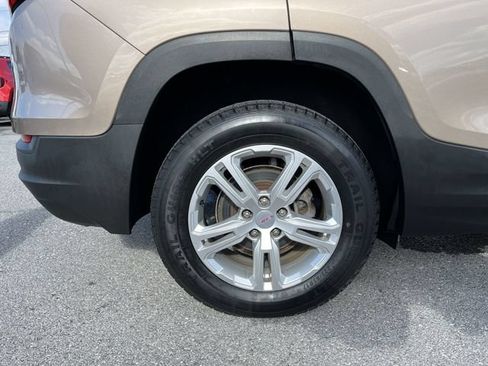 Used 2018 GMC Terrain SLE w/ Driver Convenience Package AWD/4WD image 20