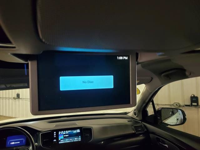 Used 2019 Honda Pilot Touring image 13