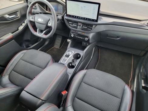 Certified 2023 Ford Escape ST-Line w/ Tech Pack #1 AWD/4WD image 39