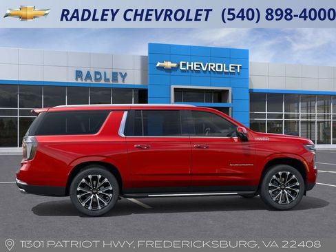 New 2026 Chevrolet Suburban High Country w/ Sun And Tow Package image 5