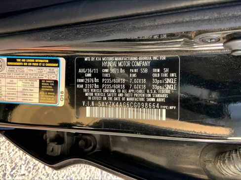 Used 2012 Hyundai Santa Fe Limited w/ Navigation Pkg 4 FWD image 33