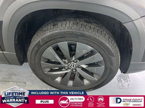 Used 2024 Volkswagen Taos S FWD image 9