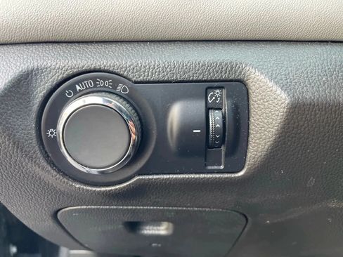 Used 2012 Chevrolet Cruze LS w/ Connectivity Package FWD image 23