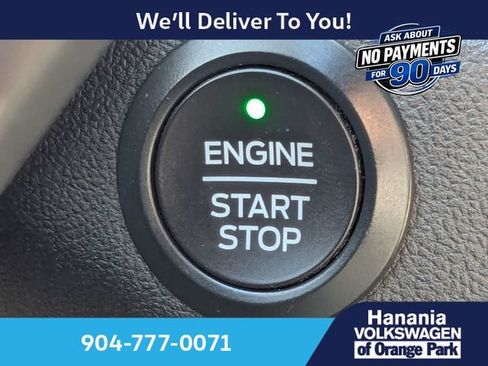 Used 2020 Ford Escape Titanium AWD/4WD image 35