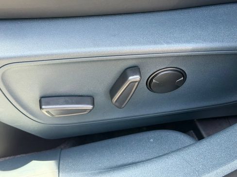 New 2026 Ford Maverick Lobo AWD/4WD image 24