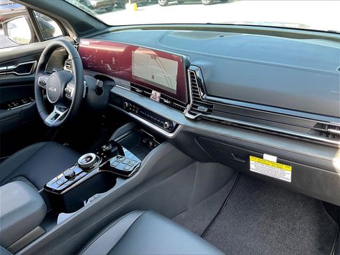 New 2025 Kia Sportage X-Line Prestige image 10