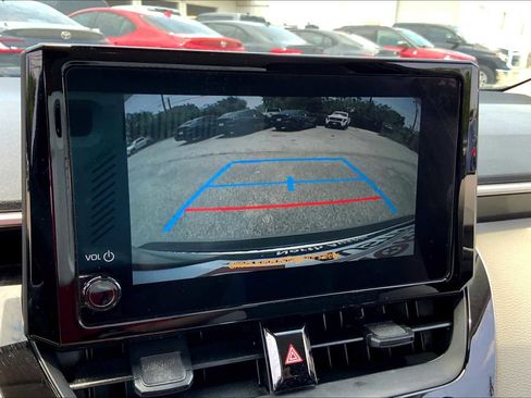 Used 2024 Toyota Corolla LE FWD image 26