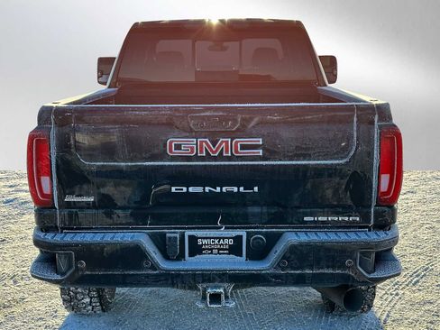 Used 2022 GMC Sierra 2500 Denali image 4