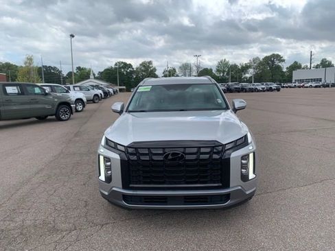 Used 2025 Hyundai Palisade SEL image 2