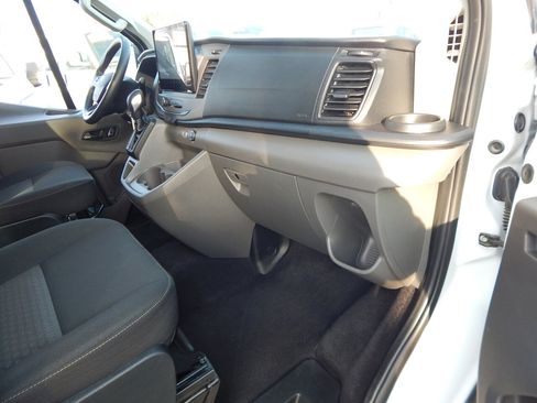 Used 2022 Ford Transit 350 XLT image 19