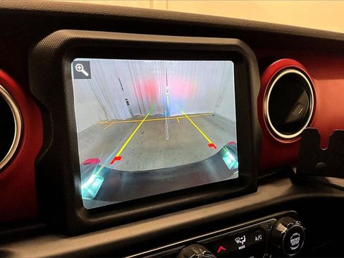 Used 2020 Jeep Gladiator Rubicon w/ Trailer Tow Package image 14