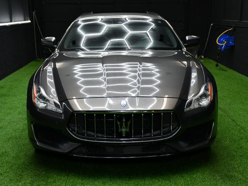 Used 2017 Maserati Quattroporte GTS GranSport RWD image 15