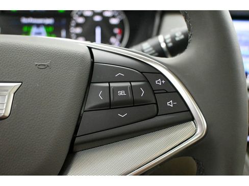 Certified 2025 Cadillac XT5 Premium Luxury image 25