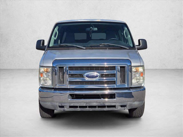 Used 2013 Ford E-350 and Econoline 350 XLT RWD image 2