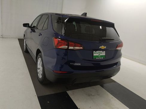 Used 2022 Chevrolet Equinox LS FWD image 5
