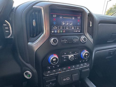 Used 2019 GMC Sierra 1500 Denali w/ Denali Carbonpro Edition AWD/4WD image 20