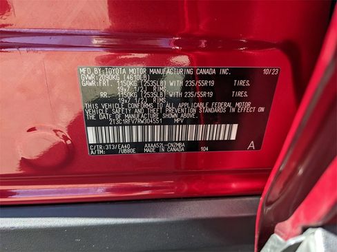 Used 2024 Toyota RAV4 XLE Premium image 36