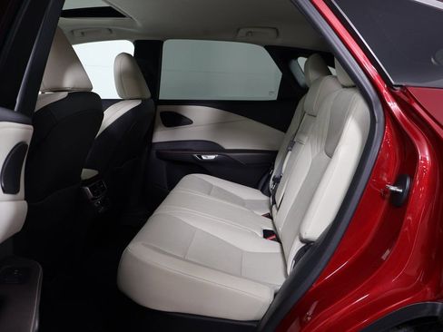 Used 2024 Lexus RX 350 Premium image 11