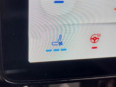 Used 2025 Ford Mustang Mach-E Premium image 18