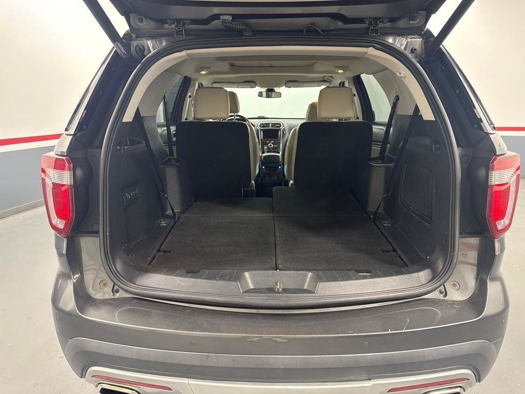 Used 2017 Ford Explorer Platinum AWD/4WD image 10