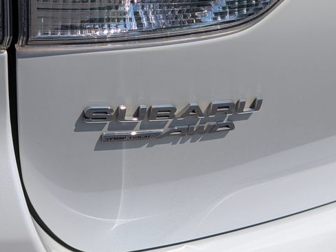 Used 2024 Subaru Forester Premium AWD/4WD image 6