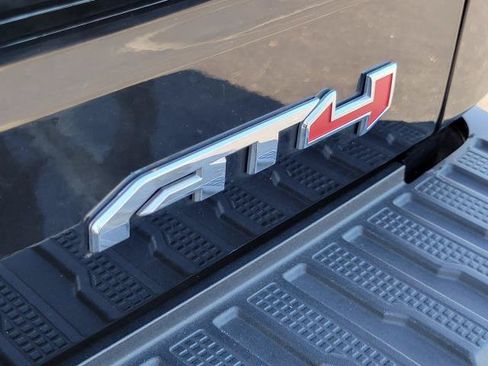 Used 2023 GMC Sierra 1500 AT4 w/ AT4 Premium Package AWD/4WD image 29