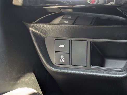 Certified 2025 Acura ADX A-Spec image 18