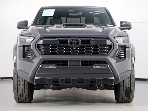 Used 2024 Toyota Tacoma TRD Sport w/ TRD Sport Premium Package image 6