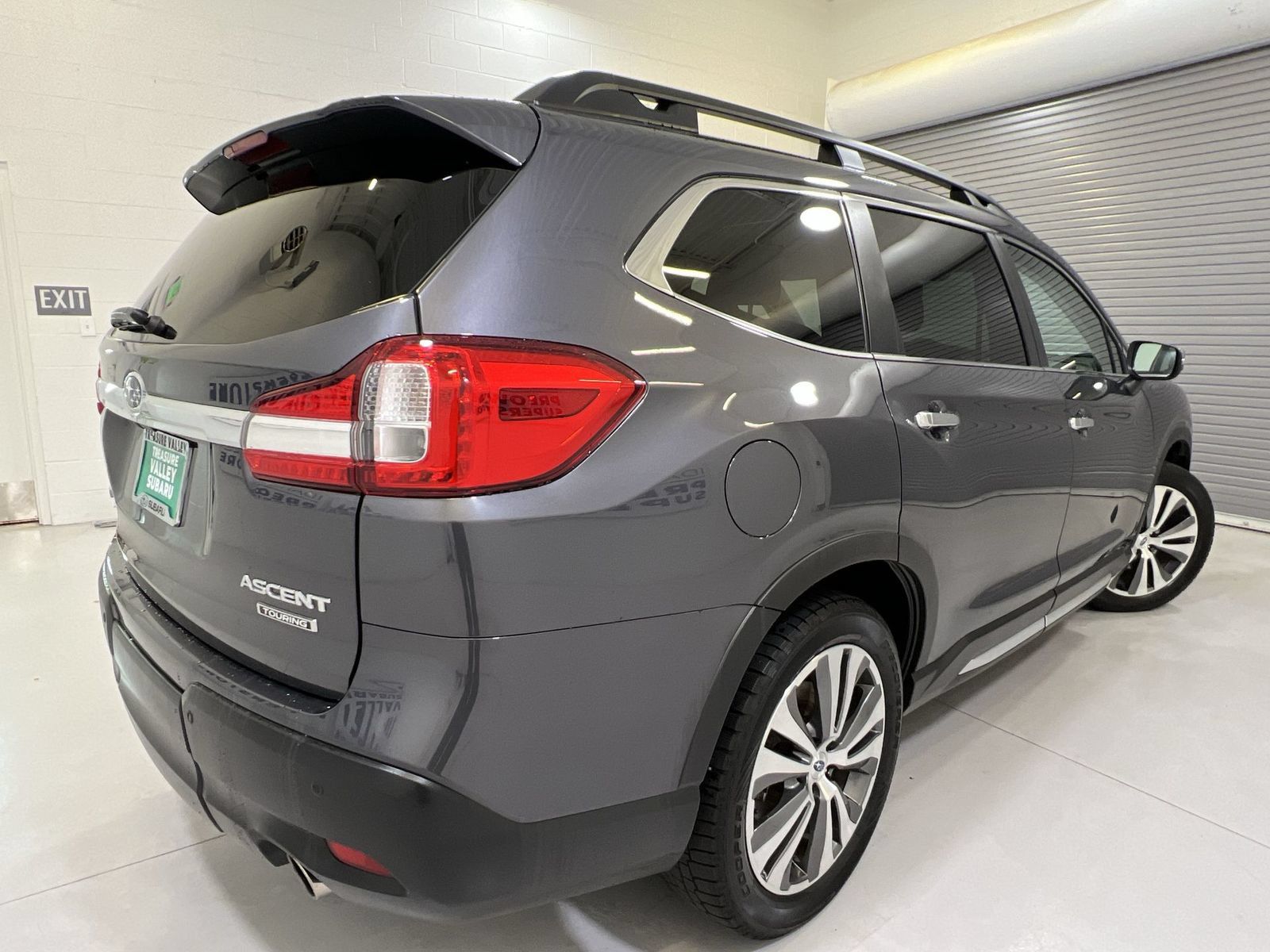 Used 2022 Subaru Ascent Touring AWD/4WD image 6
