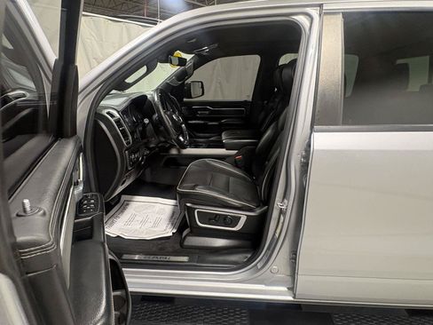 Used 2020 RAM 1500 Laramie AWD/4WD image 38
