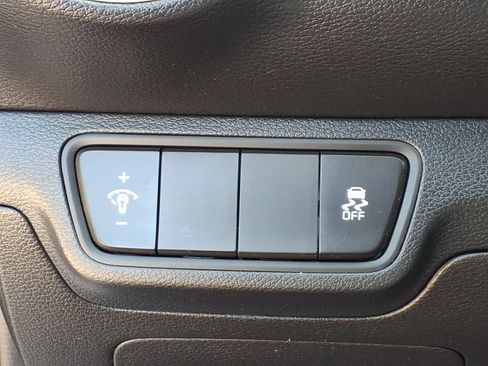 Used 2024 Kia Forte LXS FWD image 15
