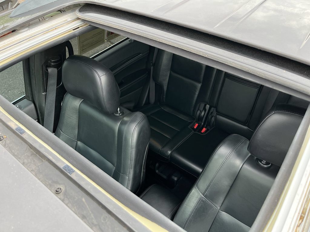Used 2021 Jeep Grand Cherokee Limited RWD image 22
